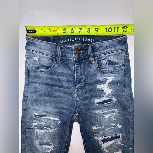 American Eagle Size 0 Short Medium Wash Distressed Mid Rise Stretch Jeans - Picture 2 of 9